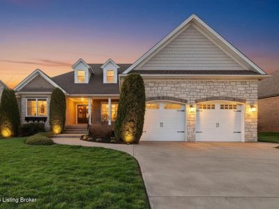 4925 Carriage Pass Pl