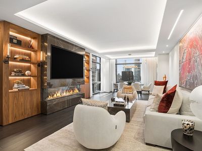 721 5th Ave APT 41H