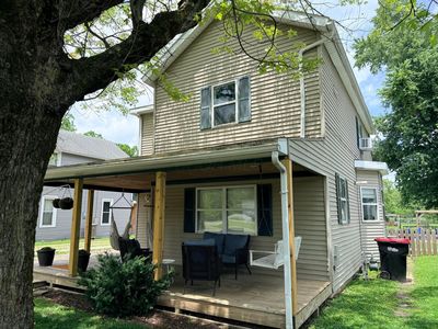 213 Maple St