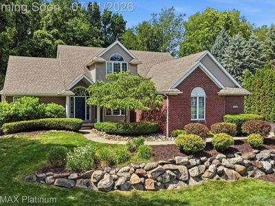 Property at 9159 Toddsway Dr, Brighton, MI