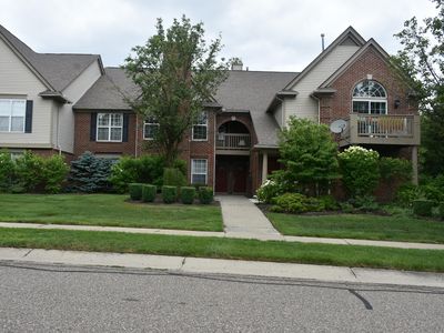 28034 Carlton Way Dr