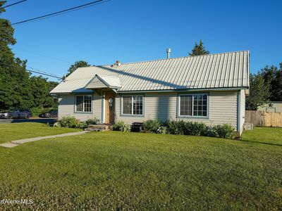 304 Harriet St