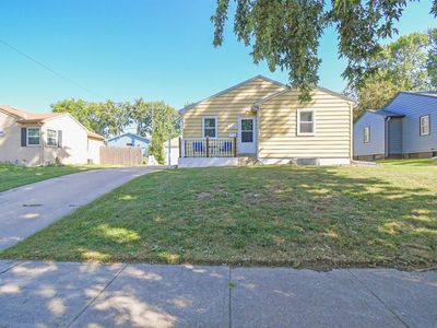 3104 E Claudette Dr