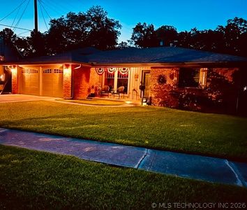 405 3rd Ave SW