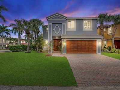 9022 Dupont Place
