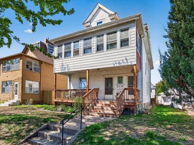 620 Van Buren St NE