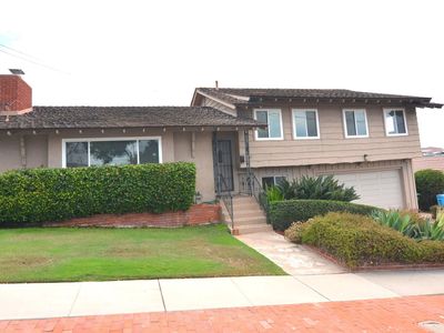 6137 Arno Dr
