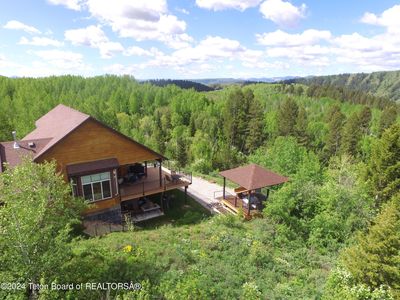 1300 Hillside Loop Rd