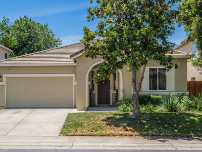 2847 Belle Fleur Way