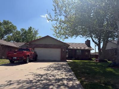 2440 Aster Ln