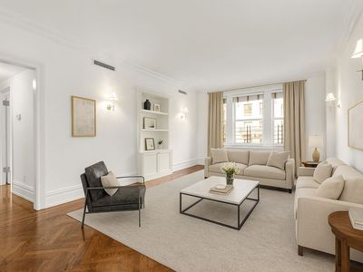 610 W 110th St APT 6C