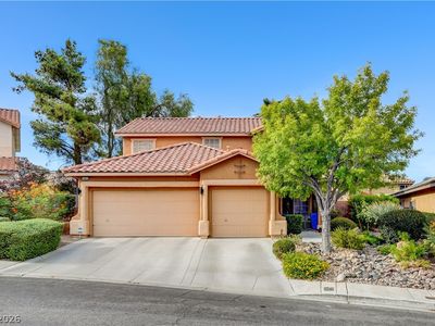 10612 Royal Willow Pl