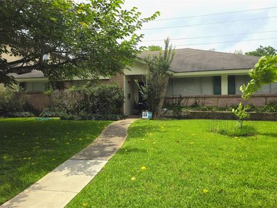 9130 Bassoon Dr