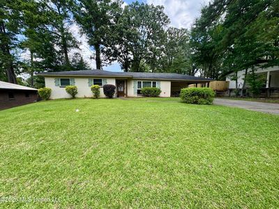 2478 Napoleon Ave