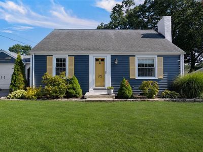 76 Brewster Dr