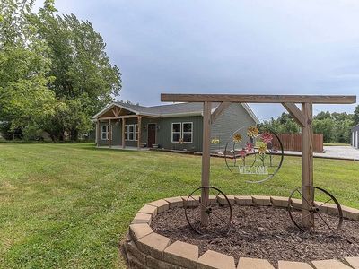 Property at 2924 E Benson Rd, Sturgeon, MO