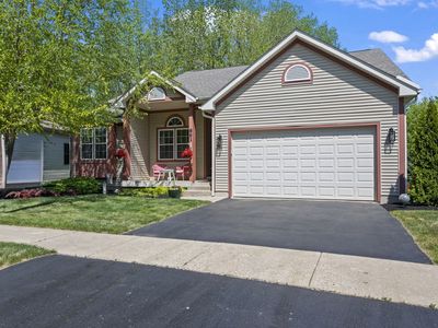 861 Prairie Ridge Dr