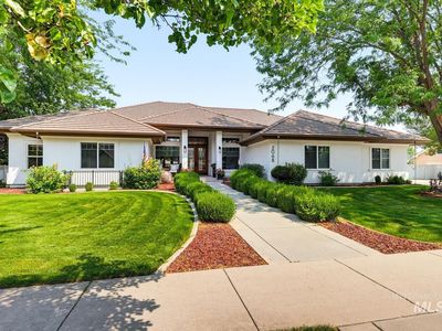 2068 E Handel Ct