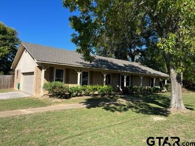 6629 Circle Dr