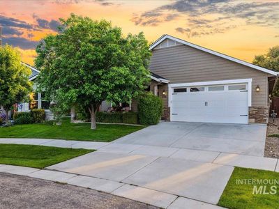 102 S Streamleaf Ave