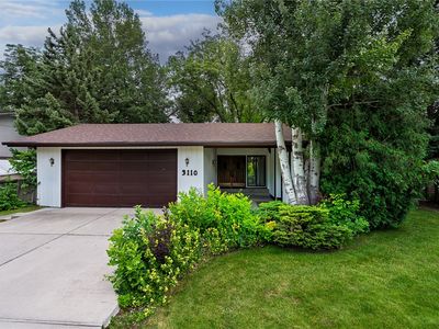 3110 Parkhill Dr