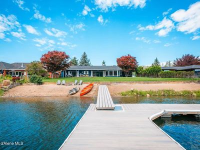 208 N Lakeview Dr
