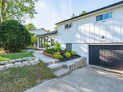 2534 Sierra Dr