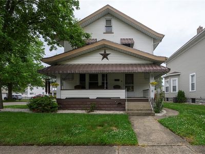 501 E 4th St