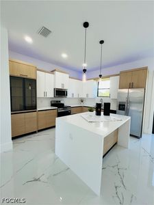1131 Fogia St E