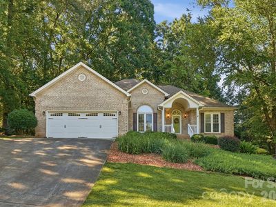 1506 Village Ct