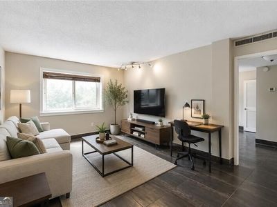 2285 Peachtree Rd NE Unit 703
