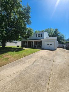 216 Deerfield Blvd