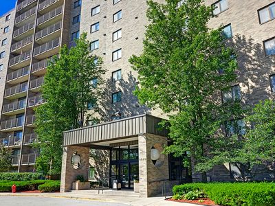 6340 Americana Dr APT 117