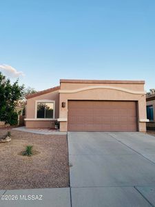 202 E Corte Rancho Encanto