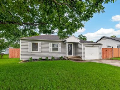 10914 La Crosse St