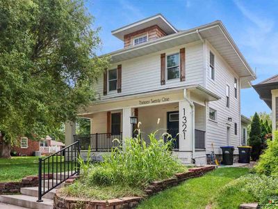 1321 Rochester Ave