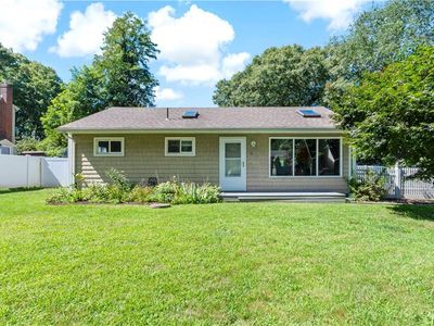 15 Mollusk Dr