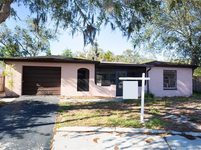 9939 Woodridge Ct