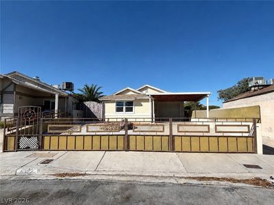 6752 Arroyo Ave