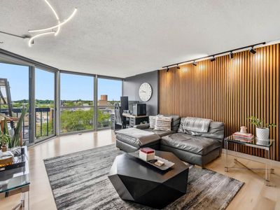 1660 N Prospect AVENUE #704