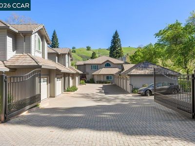 1386 Danville Blvd