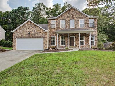 6208 Ruth Dr