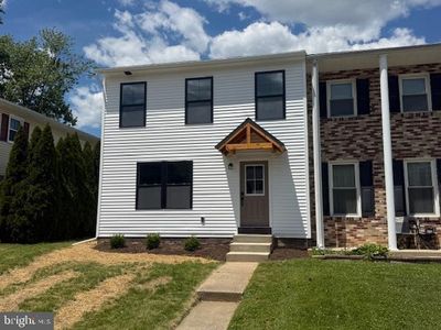 2515 Girard Ave