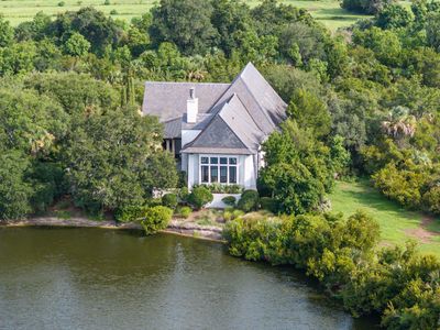 232 Queens Cottage Ln