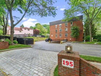 195 South Middle Neck Road #1F