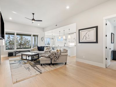 3038 NW Butte View Dr