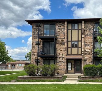 124 Klein Creek Ct #5E