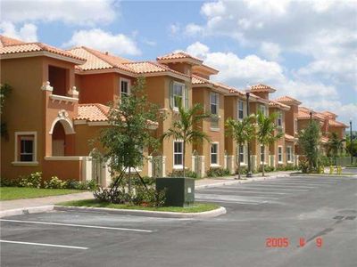 2319 MARINER Court #2706