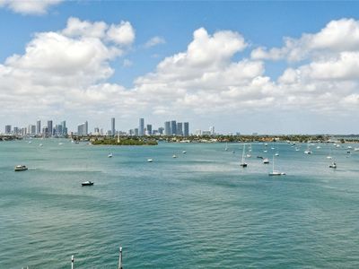 1000 West Ave APT 821