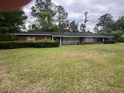 201 Overhill Dr